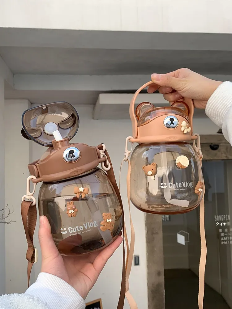 ストローマグ 魔法瓶 おすすめ：プラスチック製1L以上の大容量デザインマグカップ