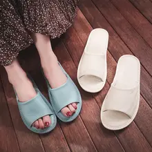ラテックス本革の滑り止めサンダル【男女兼用・室内用・静音・快適】