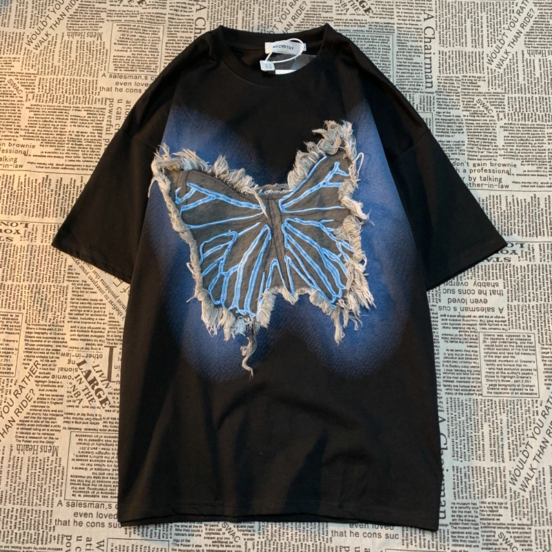 デニムフリンジのアメリカンヴィンテージ蝶柄パッチデザイン半袖Tシャツ：ワンポイント刺繍のカジュアルスタイル実用性解析