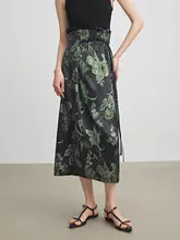 春の花びらデザインの新中式スタイル外套とスカート【グリーン・フレアスカート・半袖】（セットアップ対応）