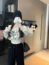 デザイン性あり！アシンメトリー肩のルーズフィット長袖トレーナー【プリント・カジュアル】