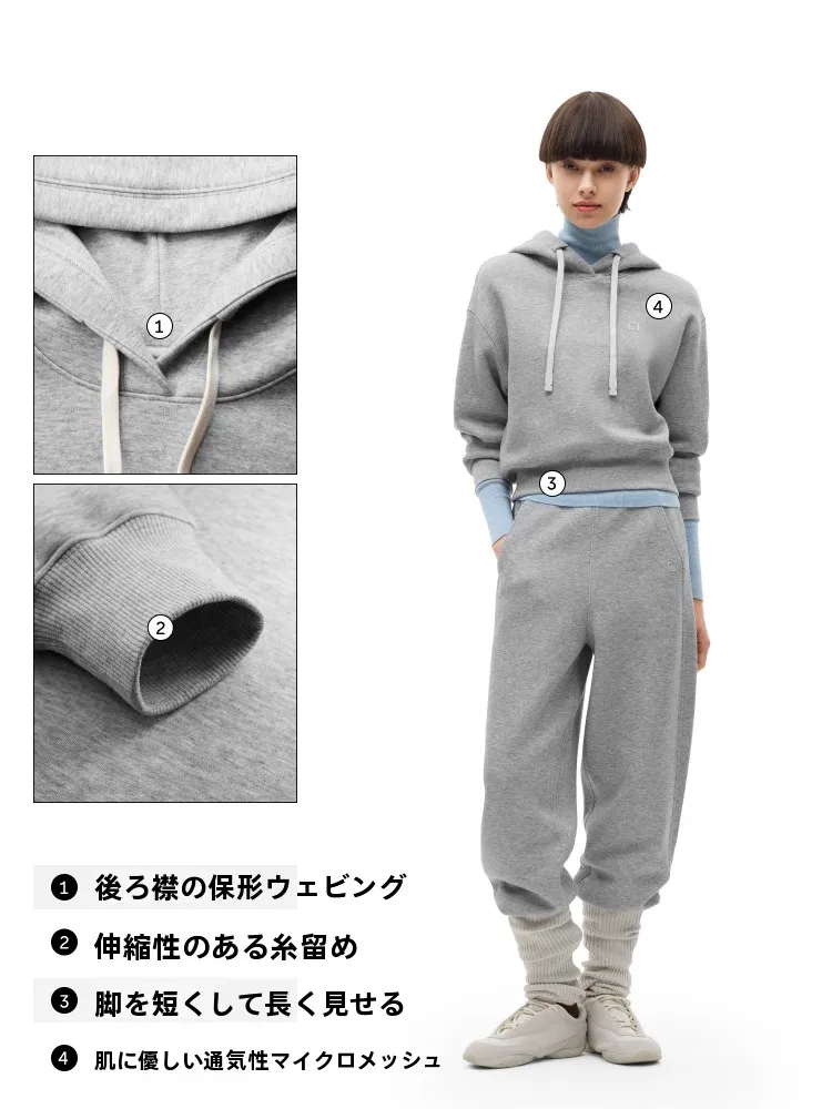 Bananain フード付きトレーナー：オールシーズン対応のゆったりシルエットスタイル