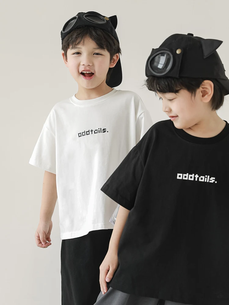 夏の日常にぴったりなTシャツは、どんなものを選ぶべき？