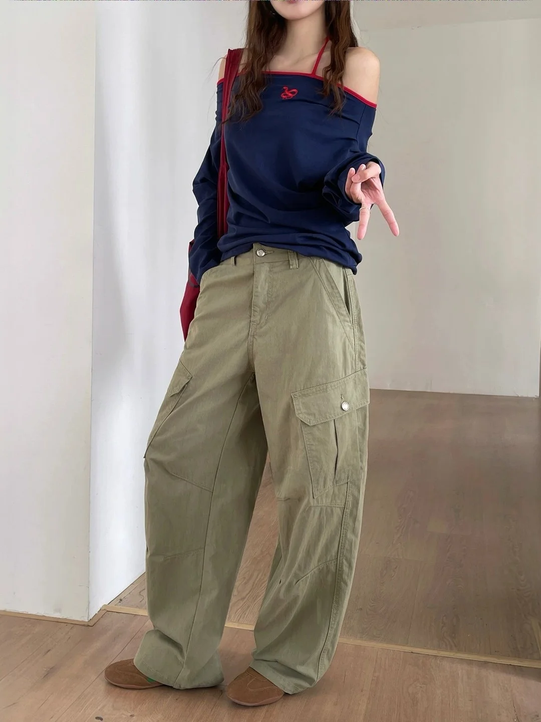 テーパードデニムとは？代嘉儿春季高腰デニムパンツの実際のフィット感と使用シーン