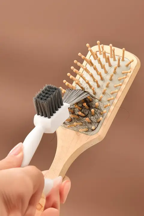 ヘアブラシ清掃用ブラシ【マッサージ機能・髪の毛除去専用】