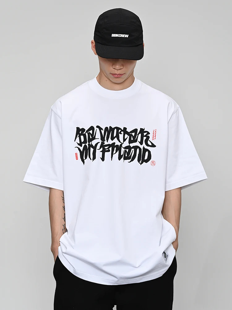 グラフィックTをどう選ぶ？ビッグシルエットのヒップホップTシャツが夏のスタイルを救う理由