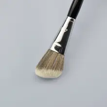 49番 スラント型シェーディングブラシ【チーク・ハイライト用・単品】