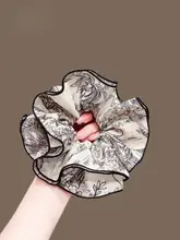 優雅な水墨画風のヘアゴム【おしゃれ・低ポニーテール用】