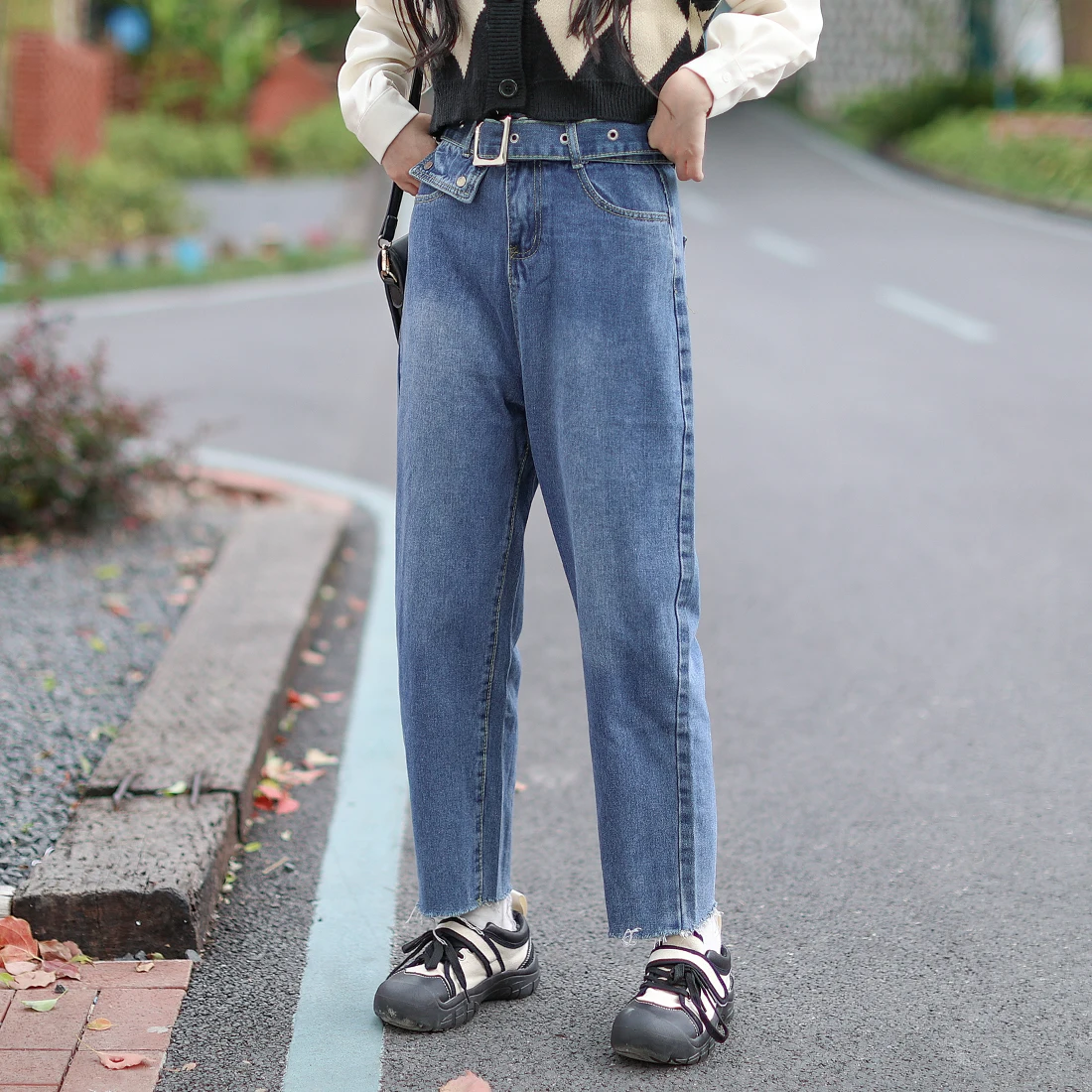 大人可愛い服 40代コーデの完全ガイド｜バランスと質感の秘密