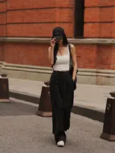 黒のデザインカジュアルスーツパンツ【高ウエスト・ゆったりストレート・ワイドレッグ】（セットアップ対応）