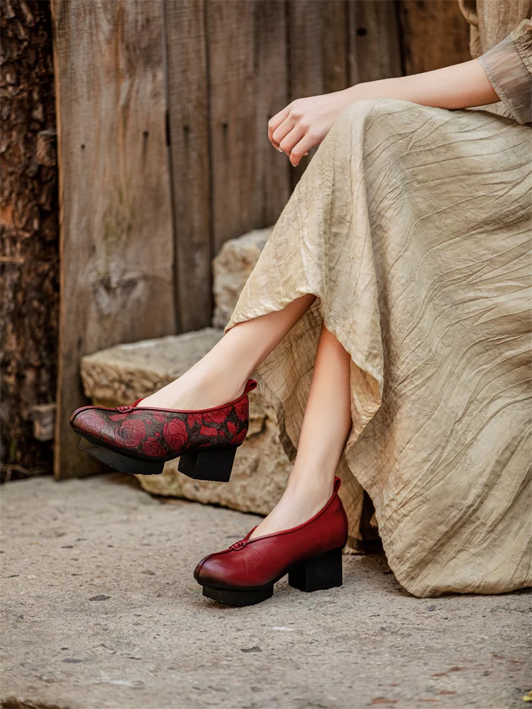 お宮参り 靴 ママ おすすめモデル：春夏用本革ママシューズの実用性とデザイン解析