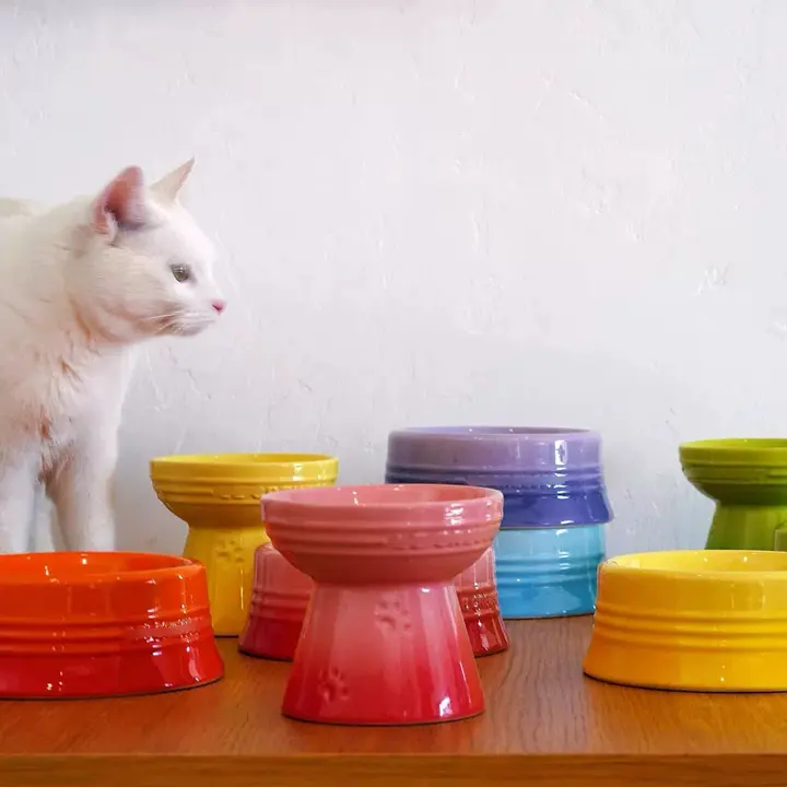 高脚デザインの猫犬用陶器食器【安心設計・倒れにくい・水用・フード用】