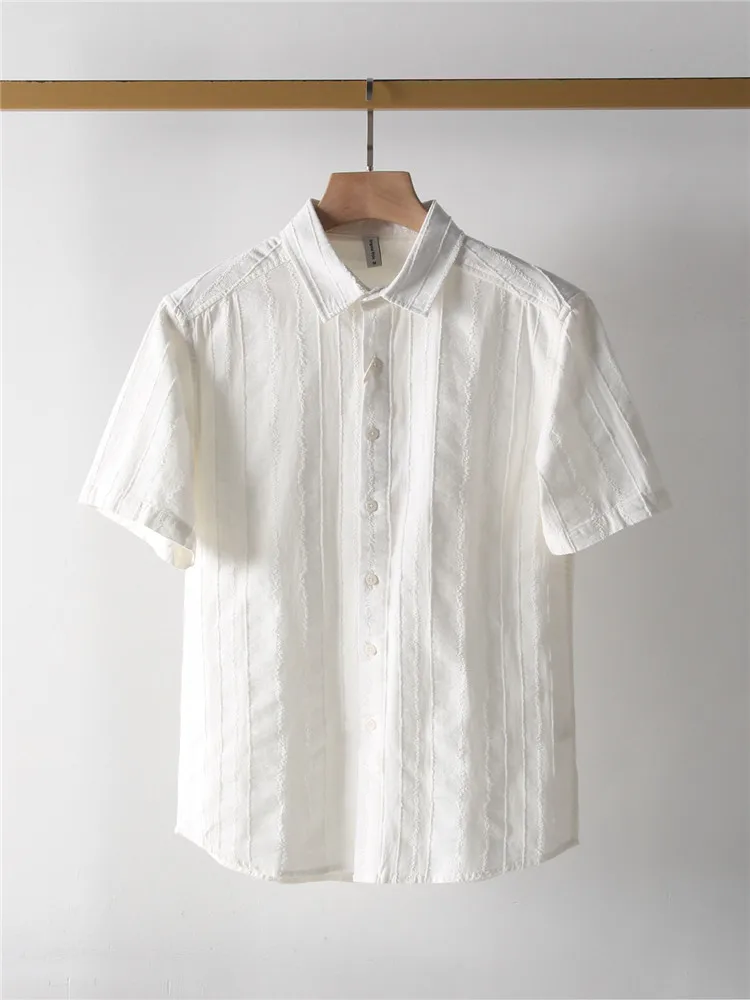 同窓会夏メンズ服装のベストな選び方は？厳選4選で肌寒さ対策と通気性を両立