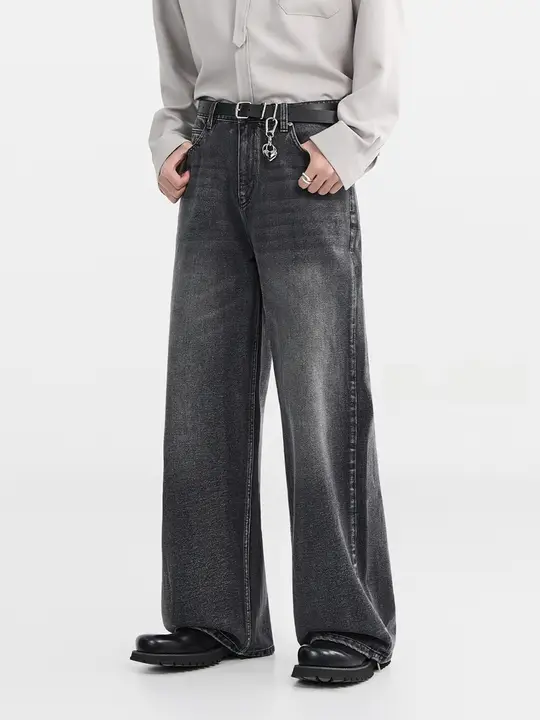 トレンド感満載のウォッシュ加工デニムワイドパンツ【ルーズフィット・ストレート】（セットアップ対応）