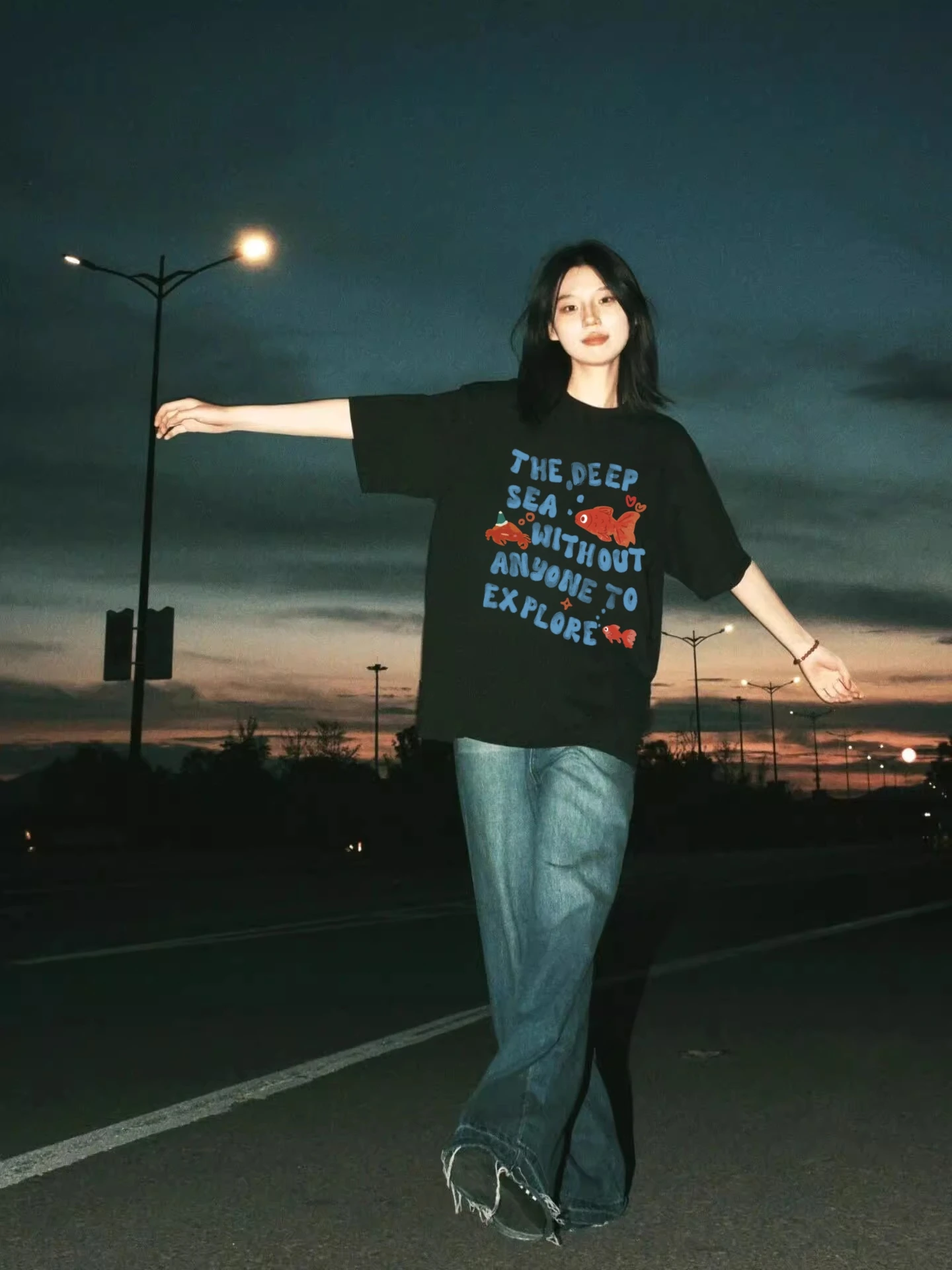XLサイズのTシャツは本当に伸びないの？柔らかさとデザインが両立するアイテムを発見した