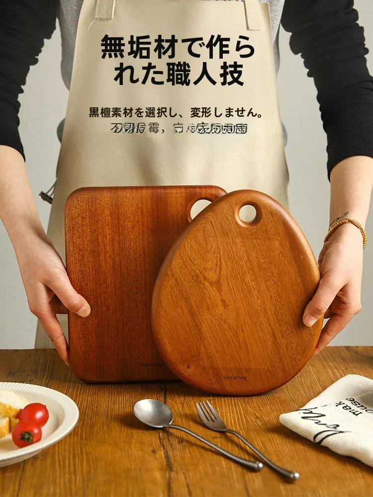 抗菌ミニまな板：子育てワンオペで安心な食事準備を実現