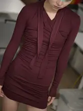 Vネックデザインのフレアスカートドレス【二色展開・極上の柔らかさ】（セットアップ対応）