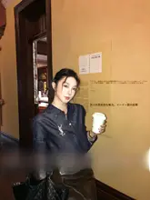 デザイン性のあるレディース長袖デニムシャツ【レーヨン素材・ヴィンテージ風】