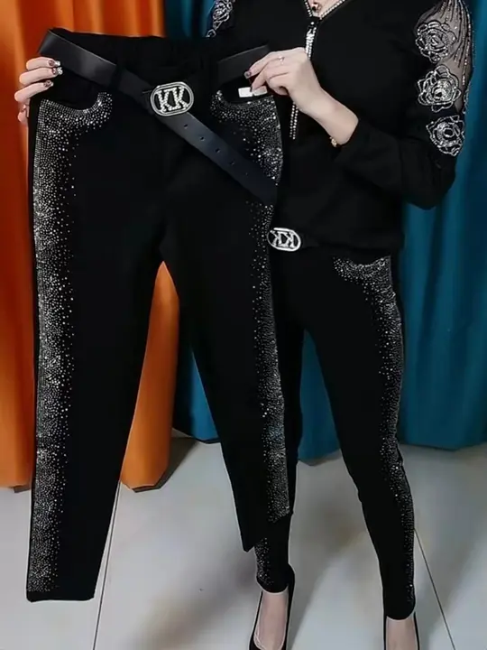 高腰デザインのストレッチブラックペンシルパンツ【極上の柔らかさ・小脚シルエット・カジュアル】（セットアップ対応）