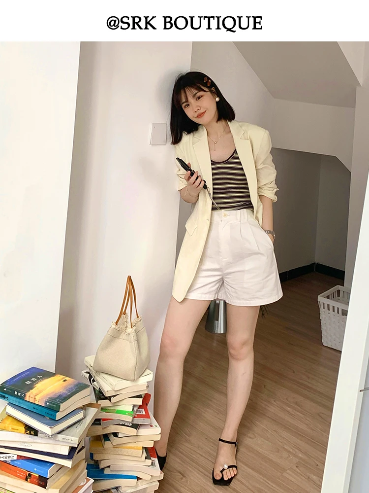 ショートパンツコーデで失敗しない方法は？通勤から夏のレジャーまで使える1本の秘密