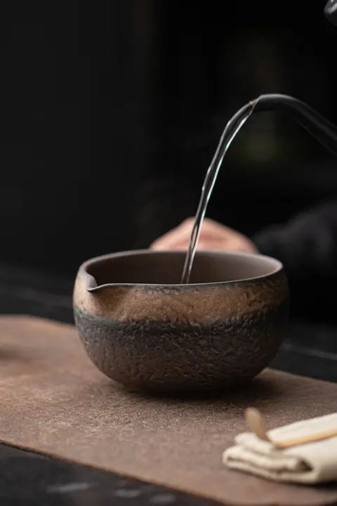 鎏金鉄釉抹茶セット【復古スタイル・茶筅付き】（セットアップ対応）