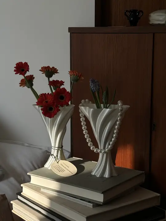 3Dプリントアート花瓶【シンプルで高級感あるインテリア装飾】