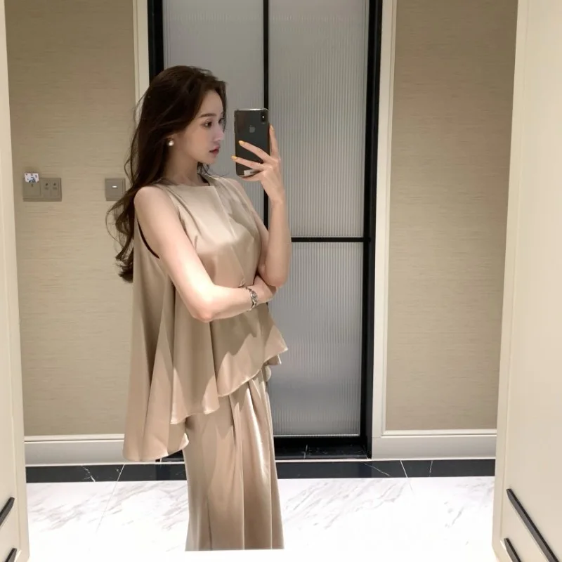 きれいめコーデに悩む20代女性、どう選ぶ？