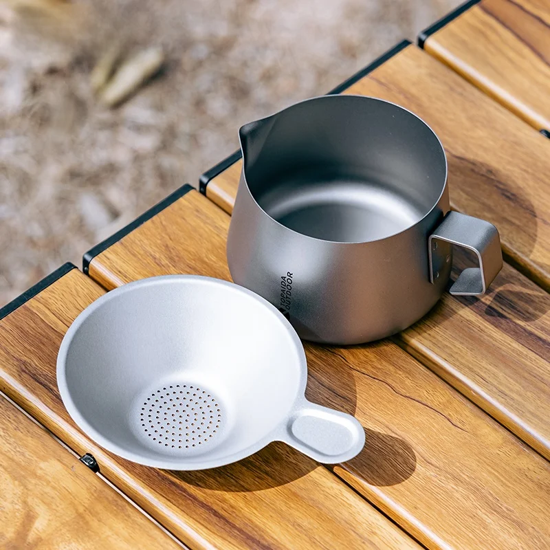 キャンプ用純チタン茶器：保温機能なしでも高品質な水の味を保つ方法