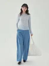 ブルーチェック柄レース付き薄手長袖Tシャツ【レディース・フィット感のあるデザイン】