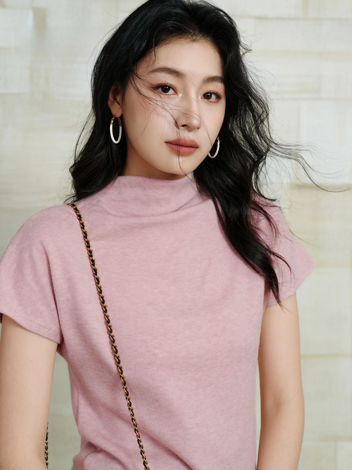 「tシャツ 毛玉とり」に悩むあなたへ：通勤風のソフトタッチTシャツが、日常の毛玉をどう解決するのか？