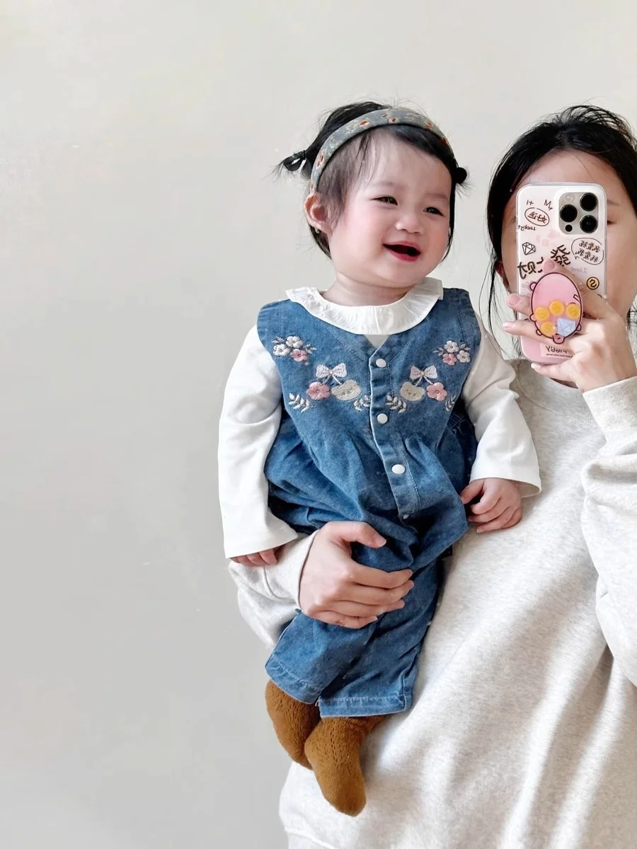 バースデー ベビー服はどう選ぶ？刺繍デニムとフリルのセットアップが解決する3つの悩み