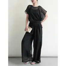 夏の女性用ファッション【独特デザイン・青いトップス・ワイドパンツ・登場】（セットアップ対応）
