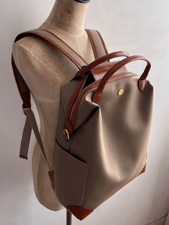 大容量の牛津布と牛皮のバックパック【多層収納・カラーブロック・旅行用】（セットアップ対応）