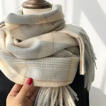 冬用の柔らかいモカグリーンのアクリルスカーフ【保温・ロング・2way】（セットアップ対応）