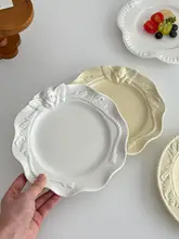 フラワーレースデザインのプレート【無地・シンプル・洋風・スイーツ＆朝食用】