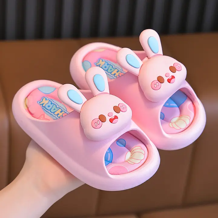 子供用カートゥーンデザインの夏用スリッパ【かわいいプリンセス・滑り止め・厚底・浴室用】
