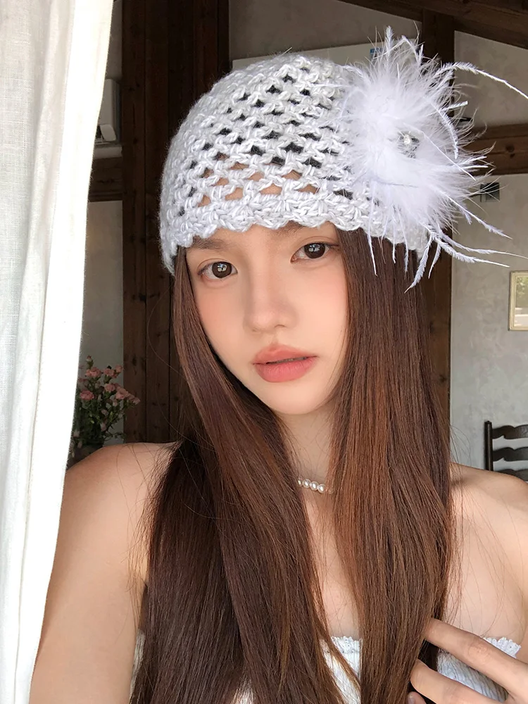 ニット帽が似合わない女にこそおすすめ！なぜグレーとベージュが効果的なのか？