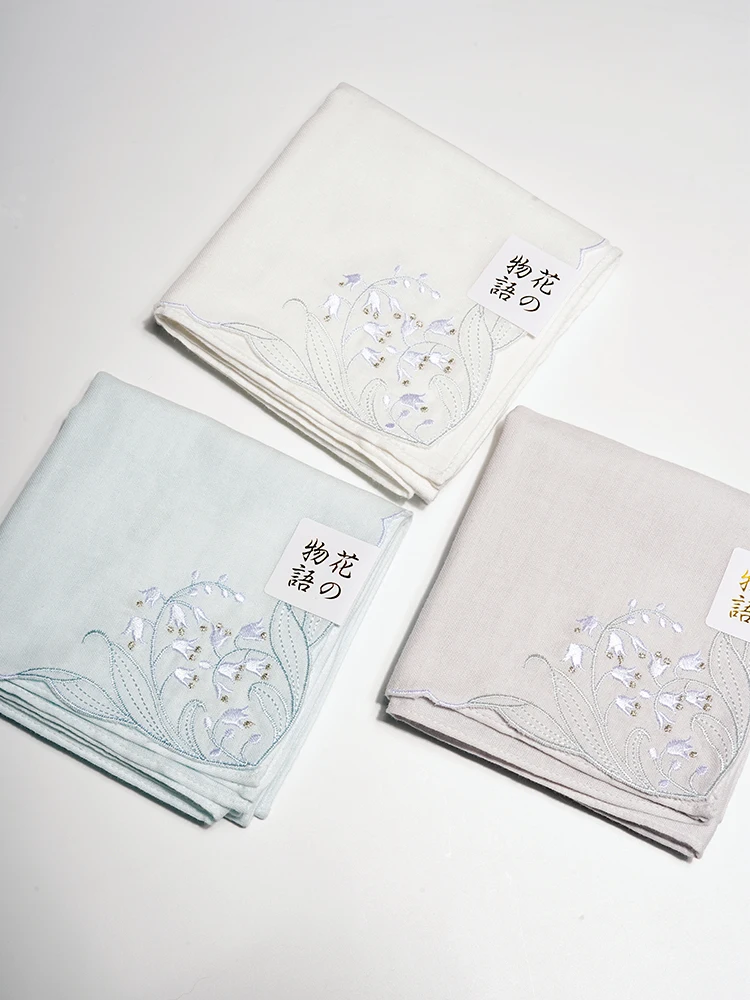 日本工芸の柔らかいデザイン！女性用ハンカチの使い方と品質比較