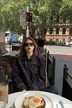 アメリカンビンテージデザインのデニムジャケット【女性用・ゆったりフィット・秋用】