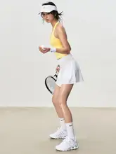 DCW スポーツブラ【美背デザイン・胸パッド付き・女性用・ランニング・トレーニング・ヨガ・スリーブレス】