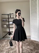 シンプルなデザインのブラックワンピース【ウエストリボン・通勤向け・ショート丈】