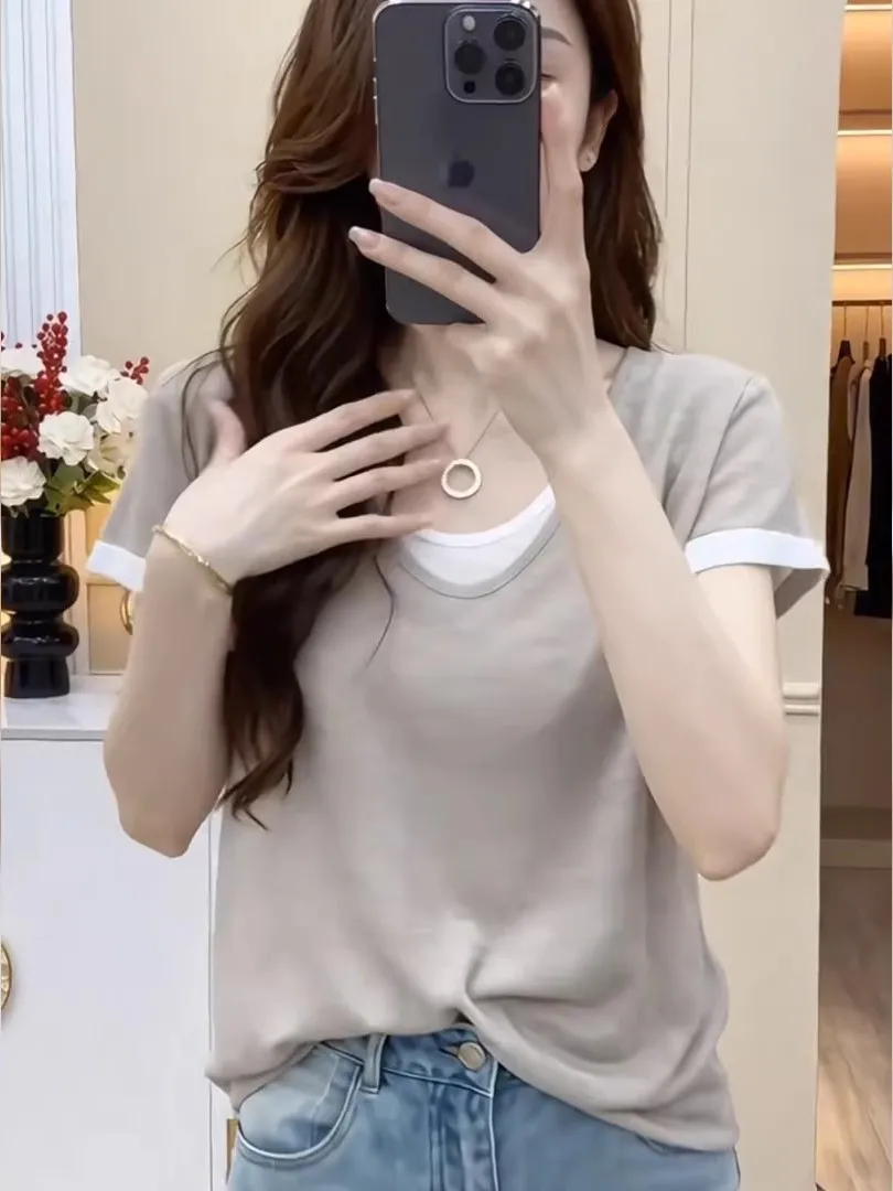 コットン製偽二重構造の半袖Tシャツ：レディース重ね着のゆったりシルエットと韓国風デザイン
