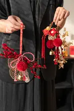 お正月飾り 造花 スワッグ 銀柳 雪柳 レッドベリー リビング インテリア 迎春 華やか