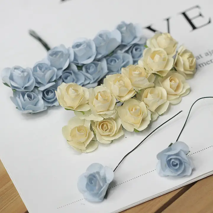 フェイクペーパー製ローズブーケ【シャンパン色・薄青・直径2cmの花頭・12本セット】