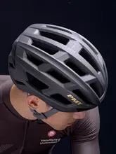 男女兼用 自転車用ヘルメット【通気性・安全設計・エレガントデザイン】