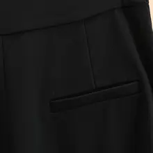 ダブルブレストデザインのハイウエストワイドパンツ【美脚効果・カジュアル・秋冬用】（セットアップ対応）