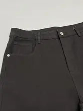 シンプルなブラックデニムパンツ【男性用・ストレート・四方向ストレッチ】