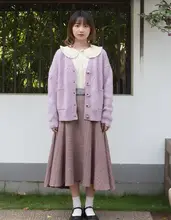 ラベンダー色の透かし編みニットカーディガン【秋用・女性・甘可愛いデザイン】