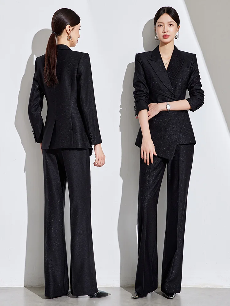 黒い洋服を選ぶときに迷うなら、この1点が解決する？