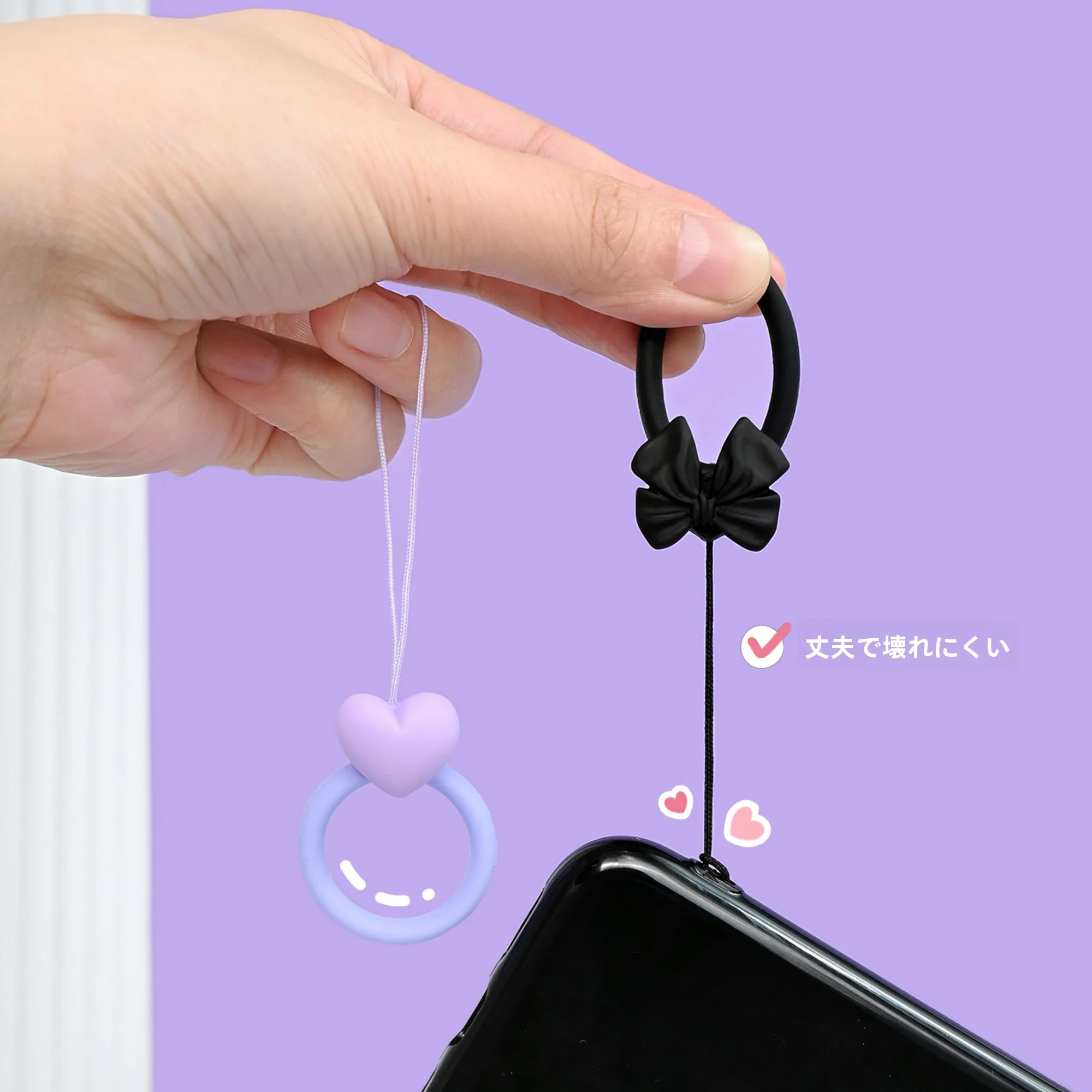スマホの後ろにつけるやつ：ストラップリング付き吊り下げアクセサリーの実用性と使い方